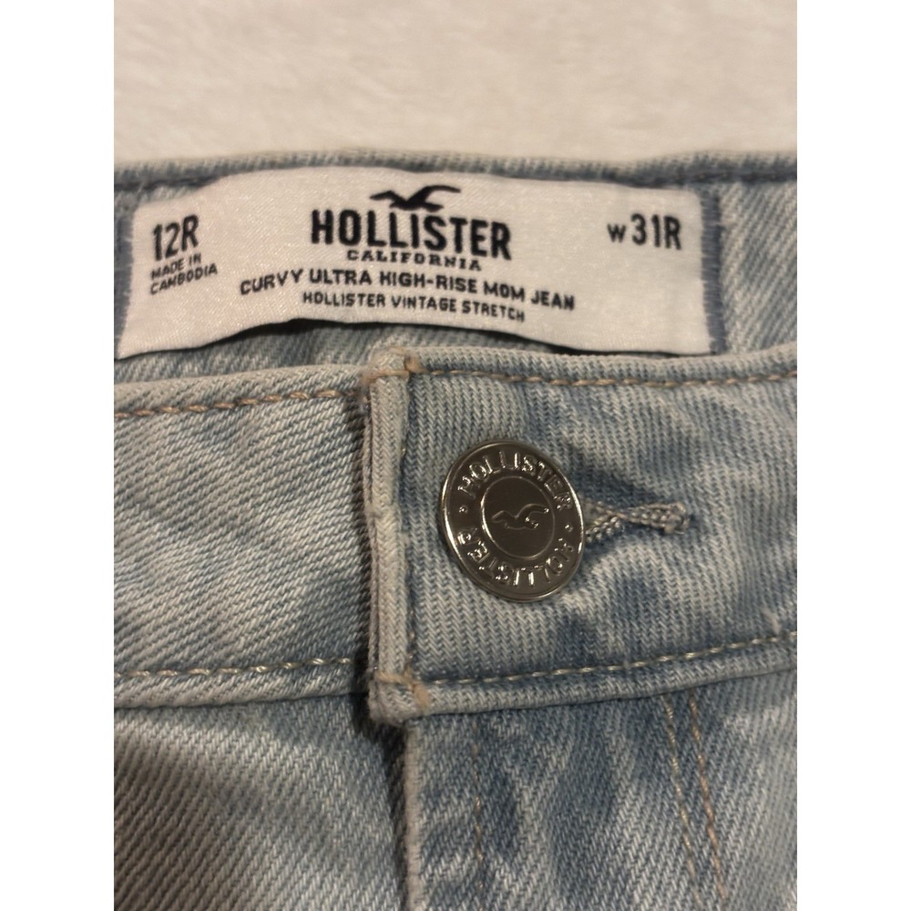 NWT Hollister Jeans Womens 12R Light Wash Curvy Ultra High Rise‎ Mom Distressed